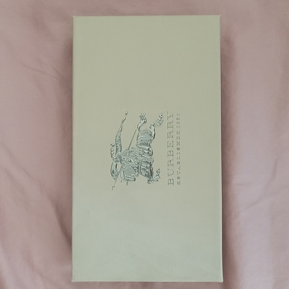 Burberry wallet including cover case and box